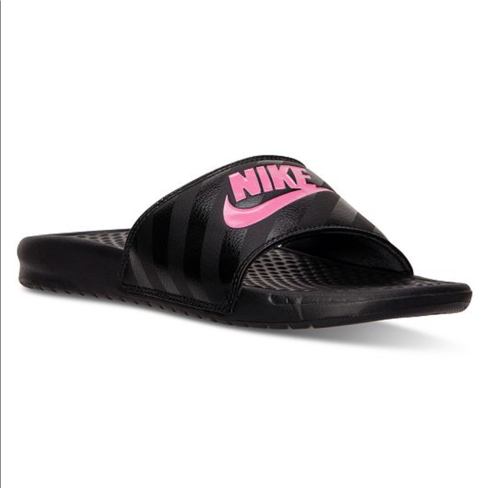 Nike pink slides